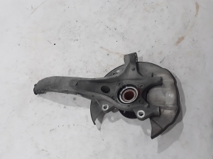 VOLVO S60 III (2018–2026) Esirumm 31476316 - 2