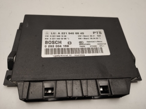 Parking system control unit - A2215406645
