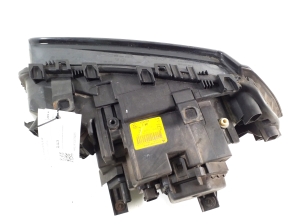 BMW X3 E83 (2003–2010) Scheinwerfer und seine Teile - 5