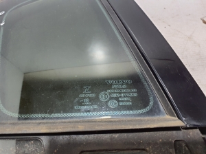 VOLVO S60 III (2018–2026) Tagumise külgukse kolmnurkklaas 31442965 - 2