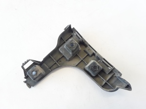  Rear bumper bracket 