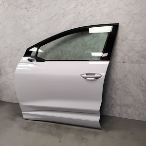 Vordere Tür - 89A831311