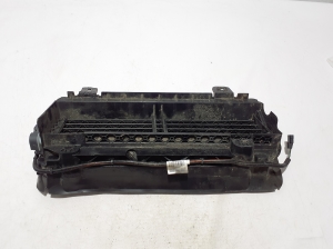 Dacia Duster (2017–2024) Intercooler air deflector 214F63070R - 4