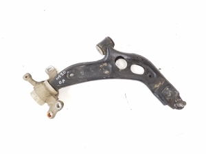 Front control arm - 6879844