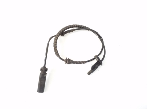 Front ABS sensor - 6895881