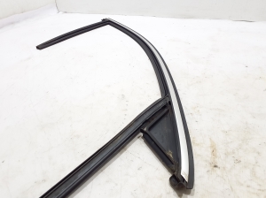 VOLVO S60 III (2018–2026) Esiukse tihenduskumm 32274404 - 2