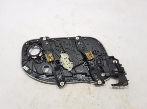 VOLVO S60 III (2018–2026) Priekšējo durvju logu pacēlājs 31675055 - 3