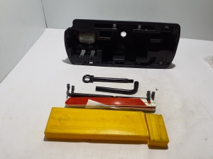 RENAULT Scenic (2009–2015) Trunk tool tray and its parts 995048781R - 4