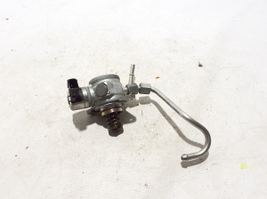 VOLVO S60 III (2018–2026) Kütusepump 31437903 - 4