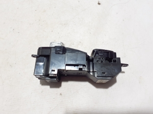 VOLVO S60 III (2018–2026) Ignition switch 31443818 - 5