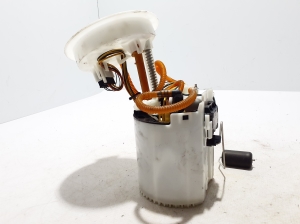 VOLVO S60 III (2018–2026) Kütusepump paagis 31405480 - 3