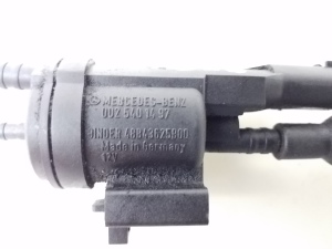 Mercedes Benz E-Class W212 (2009–2015) Sonstiger Sensor A0025401497 - 3