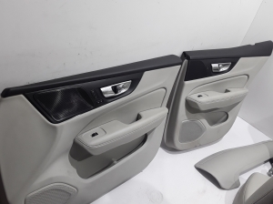 VOLVO S60 III (2018–2026) Salons un tā detaļas - 5