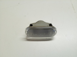Front fender turn signal - 26160AX001