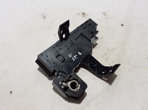 VOLVO S60 III (2018–2026) Plussjuhtme klemm 31473767 - 2