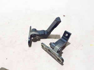 VOLVO S60 III (2018–2026) Rear side door upper hinge 31468520 - 3