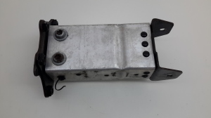 Mercedes Benz S-Class 220 (1998–2005) Front bumper reinforcement damper - 2