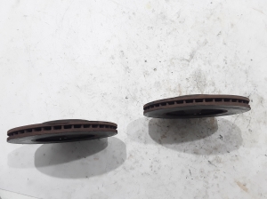 VOLVO S60 III (2018–2026) Eesmine piduriketas 31665446 - 2