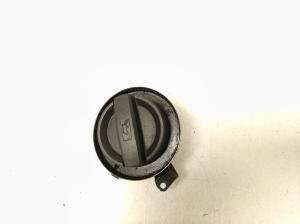 Oil filler plug - 7810585