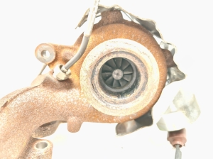 AUDI A4 B9 (2015–2026) Turbocompresseur 04L253019A - 7