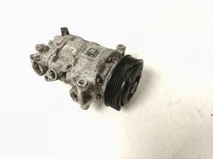 AUDI A4 B9 (2015–2026) Konditsioneeri kompressor 4M0816803 - 6
