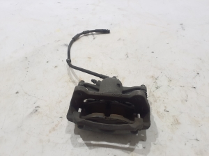 Bremssattel vorne - 8V0615123D