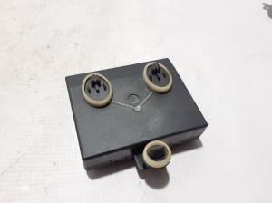 AUDI A3 8V (2012–2020) Front door control unit 5Q0959593E - 2