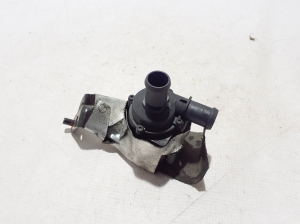   Tsirkulatsioonipump  - 5Q0965561B 