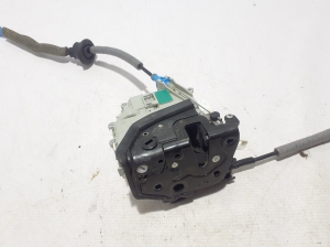 AUDI A3 8V (2012–2020) Rear side door lock 8K0839015G - 4