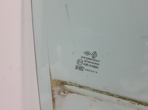 RENAULT Arkana (2019–2026) Priekšējo durvju stikls 803128480R - 2