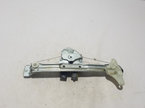   Rear side door window regulator  - 827217197R 