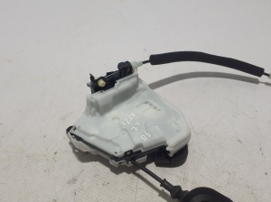 RENAULT Arkana (2019–2026) Rear side door lock 825027318R - 2