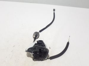 RENAULT Arkana (2019–2026) Rear side door lock 825027318R - 3