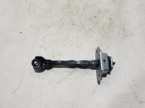   Front door check  - 804305169R 