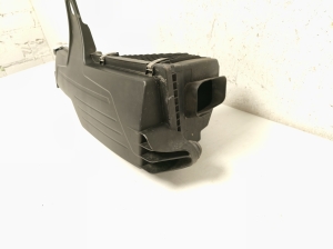 BMW 3 SERIES F30 (2011–2018) Luftfiltergehäuse 8511655 - 4