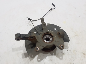 RENAULT Arkana (2019–2026) Front wheel hub 400142357R - 2
