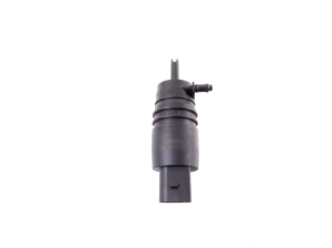 BMW X3 E83 (2003–2010) Heckscheibenwaschpumpe 8362154 - 3