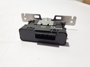 RENAULT Arkana (2019–2026) Control unit 284Y66LE6C - 3