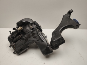 Mercedes Benz CL-Class C216 (2006–2014) Front washer fluid reservoir A2218601360 - 3