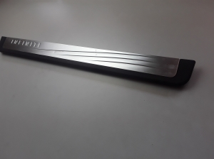 Infiniti M37 Y51 (2011–2026) Inner sill trim 769B01BA0A - 3
