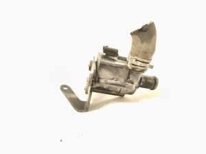 AUDI A4 B9 (2015–2026) Pompe à eau auxiliaire 5Q0965561B - 2
