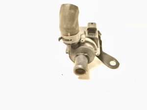AUDI A4 B9 (2015–2026) Pompe à eau auxiliaire 5Q0965561B - 3