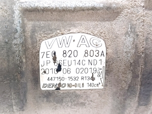 Volkswagen Transporter T5 (2003–2015) A/C compressor 7E0820803A - 4
