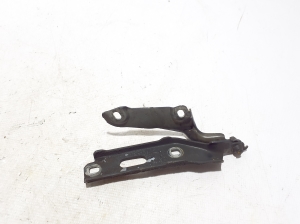   Kapoti hing  - 8V0823302 