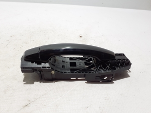 AUDI A3 8V (2012–2020) Front door external opening handle and its details - 2