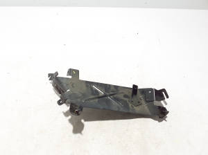 Engine control unit bracket - 237146784R
