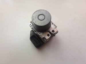 Infiniti M37 Y51 (2011–2026) ABS plokk 476601MF0A - 2