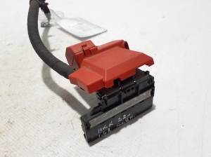 RENAULT Arkana (2019–2026) Positive cable terminal 297D50100R - 4