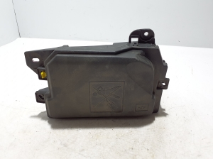   Sicherungskastengehäuse unter der Motorhaube  - 284B09196R 