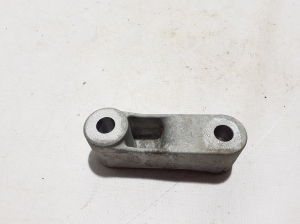 RENAULT Arkana (2019–2026) Engine bracket 113320649R - 2